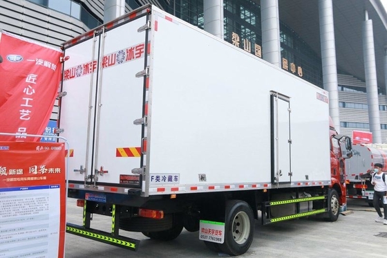 Tipper FAW Jiefang κατεψυγμένο J6L φορτηγό απορρίψεων 240hp 4X2 6.8m