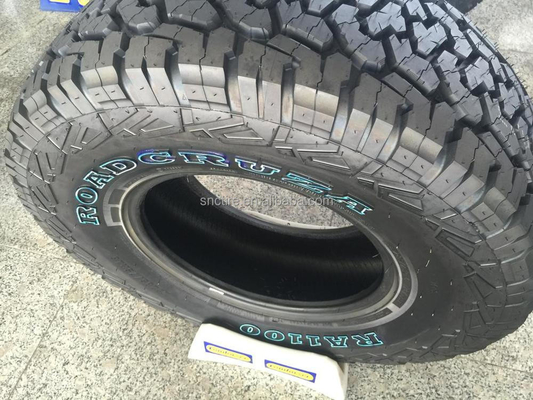 Aftermarket φυσικού λάστιχου μέρη αυτοκινήτου ακτινωτό RA1100 4x4 από την οδική ρόδα