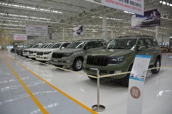 Σε απόθεμα SUV off-road Large Power Large Space Three Colors κατασκευή αυτοκινήτων προηγμένη τεχνολογία κινητήρων