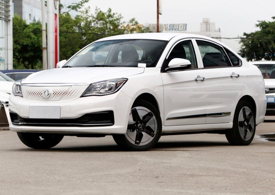 ηλεκτρικό φορείο AEOLUS E70 αυτοκινήτων Dongfeng μακροχρόνιας σειράς 120kw 230NM