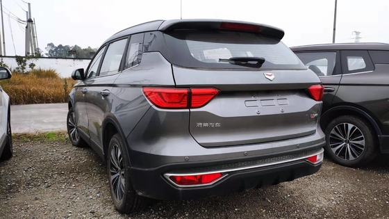 SINOTRUK χρησιμοποιημένο SUV μηχανοκίνητο όχημα 1.5T+6AT 175km/H βενζίνης