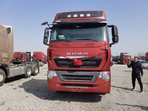 12 Tipper Sinotruk Howo 6x4 τρακτέρ AMT επικεφαλής ευρώ 5 φορτηγών T7H