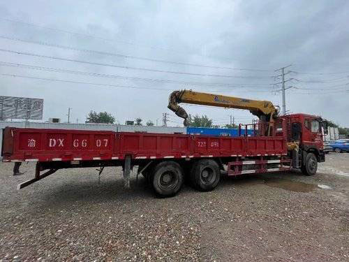 Ο γερανός Dongfeng Yuchai χρησιμοποίησε το βαρέων καθηκόντων εγχειρίδιο ταχύτητας ΓΡΗΓΟΡΑ 9 φορτηγών