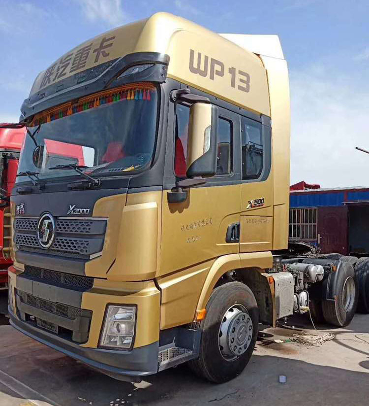 Το τρακτέρ Weichai WP13.500E501 Shacman χρησιμοποίησε τη βαρέων καθηκόντων μάζα έλξης φορτηγών 40 τόνος